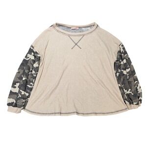 Ces Femme Waffle Knit Camo Sleeve Thermal Top Women's Size Large Cream Grey
